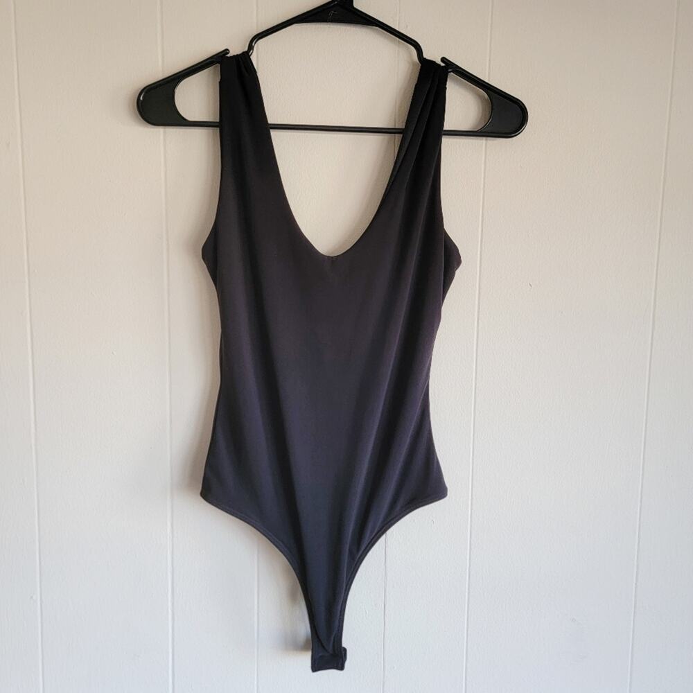 21Saints‎ Black Scoopneck High Leg Bodysuit